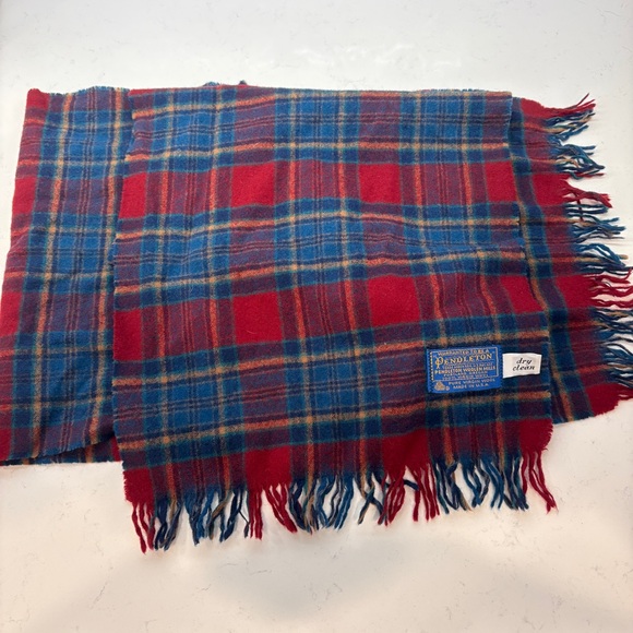 Pendleton Wool Scarf - Picture 4 of 4